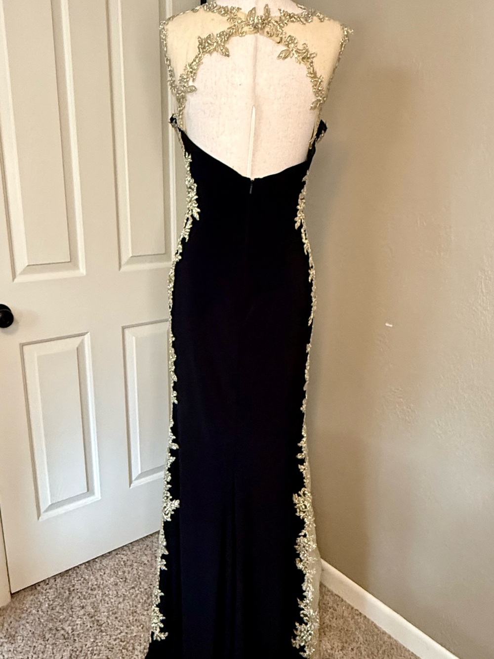 Fiesta Fashion Black Gold Mermaid Formal Gown L - Picture 4 of 14